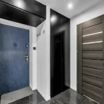 Center Modern Loft By Bookinghost Lägenhet Warszawa