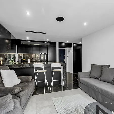 Lägenhet Center Modern Loft By Bookinghost *