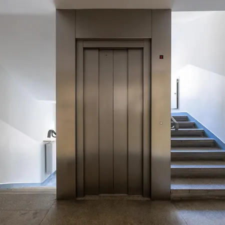Center Modern Loft By Bookinghost Apartment *